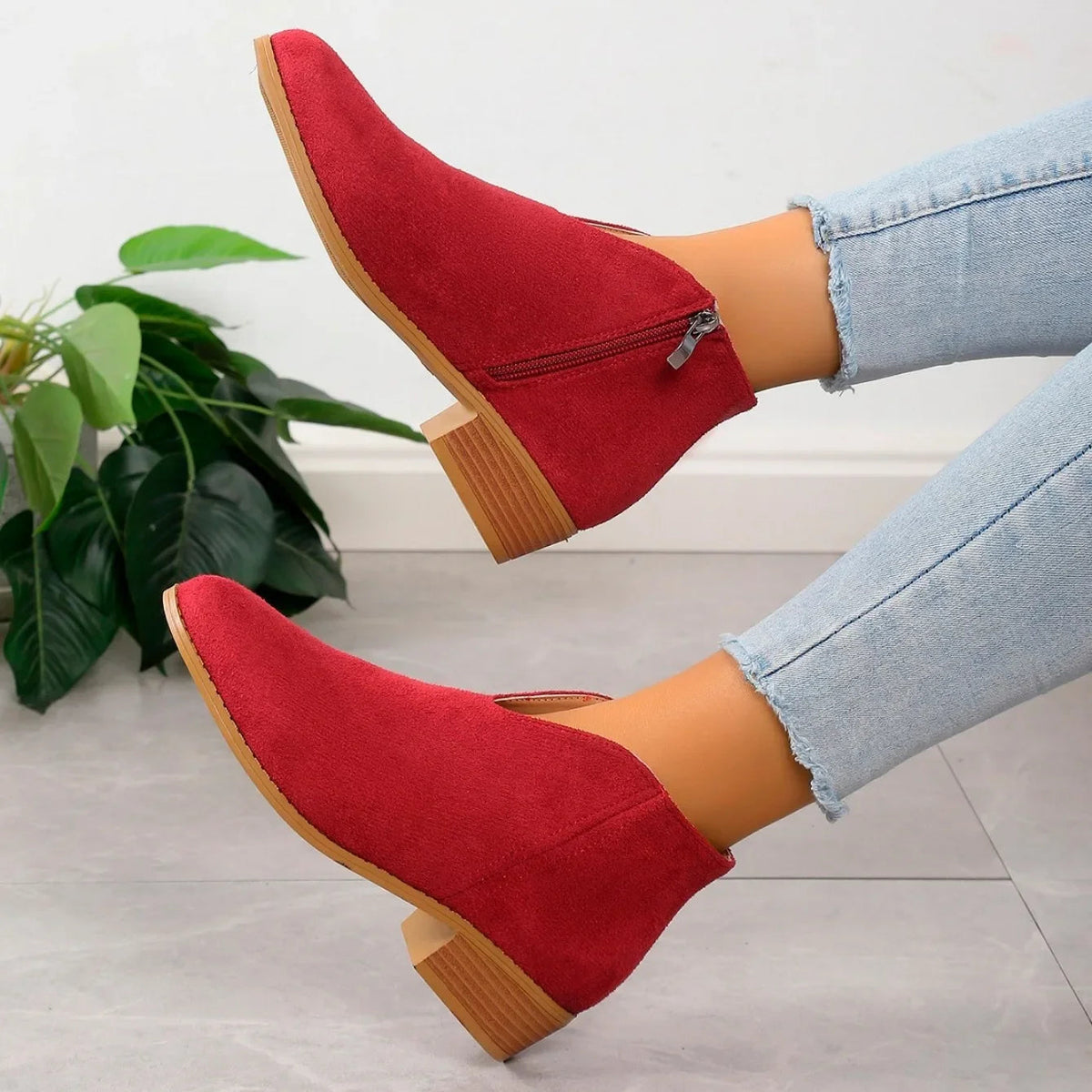Chic Leopard Ankle Boots for Women with Zip