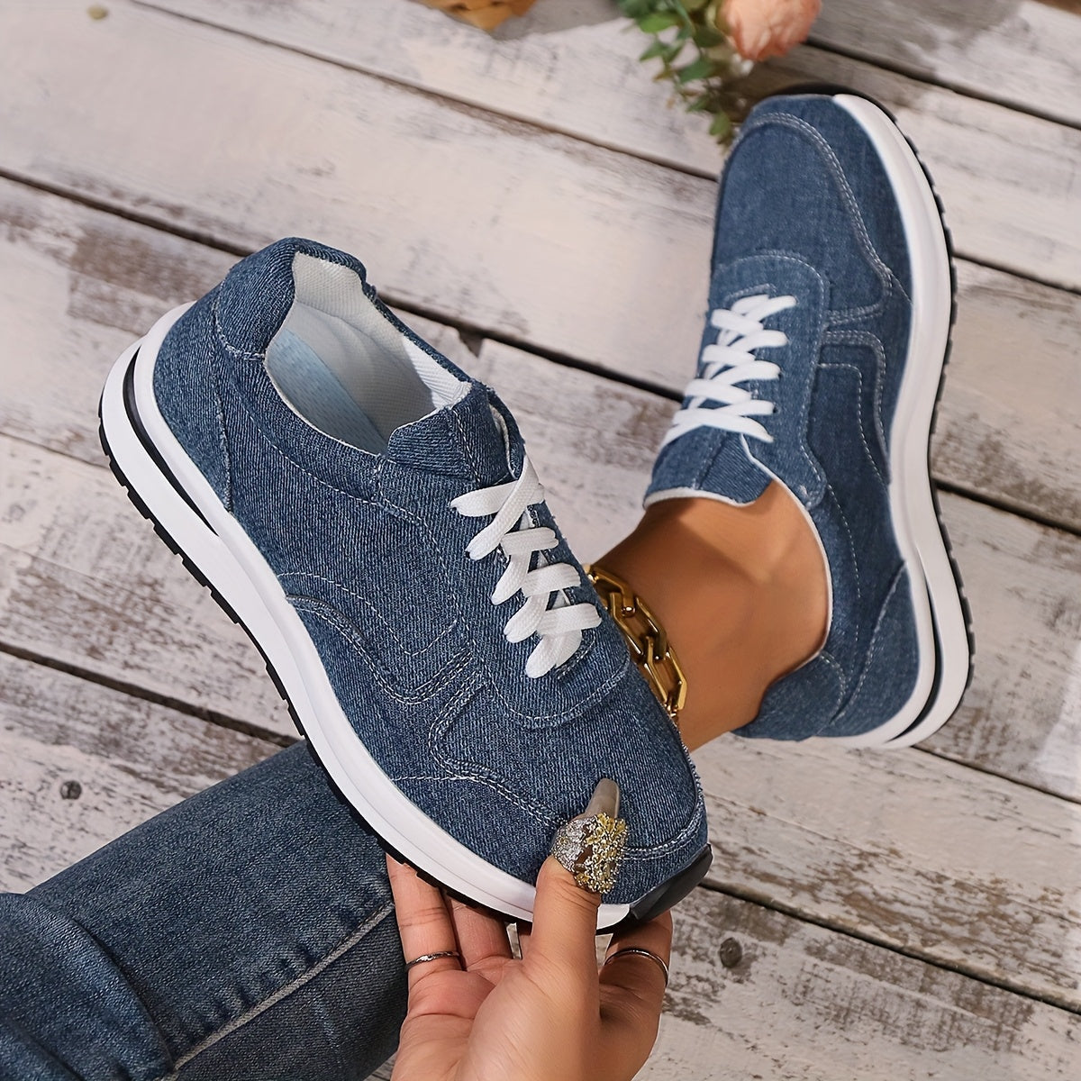 Women's Orthopedic Sneakers Lace Front Design