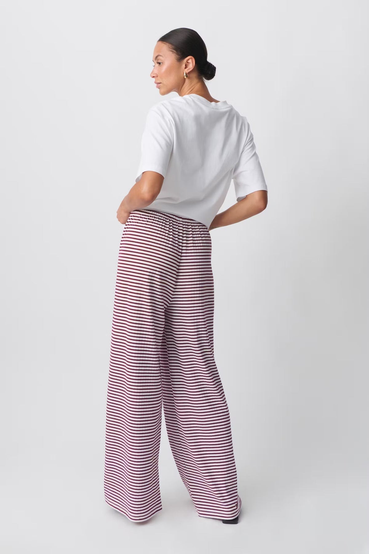 Fashionable Ladies' Floral Wide Leg Pants