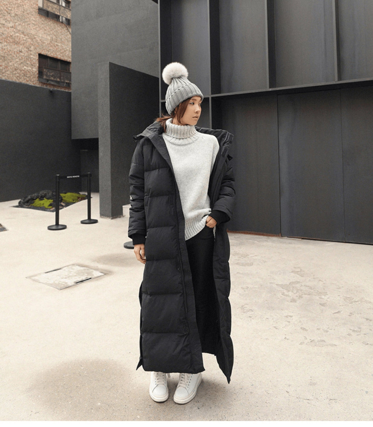 Women's Long Black Puffer Coat Quilted Full-Length
