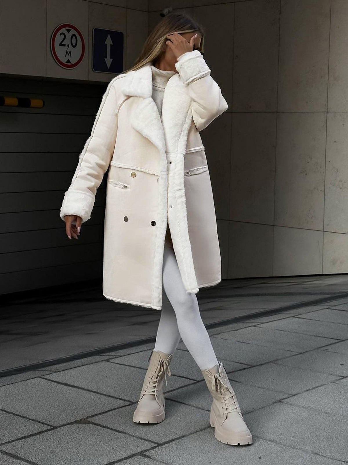 Women's Plus Size Winter Coat Fur Lapel Collar Snap Front Black
