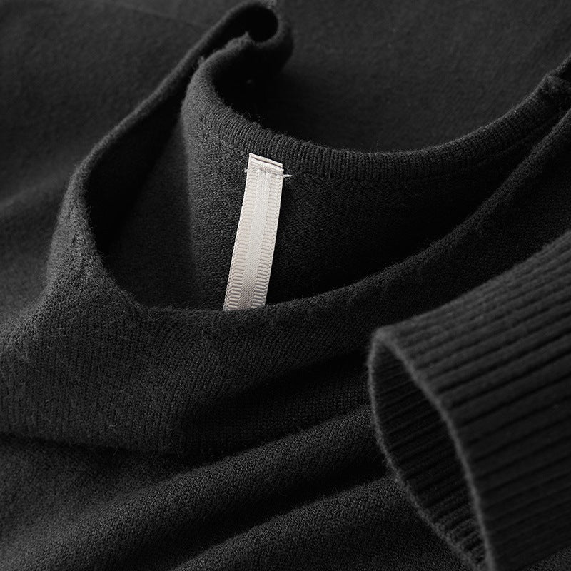 Classic Crew Neck Pullover Sweater