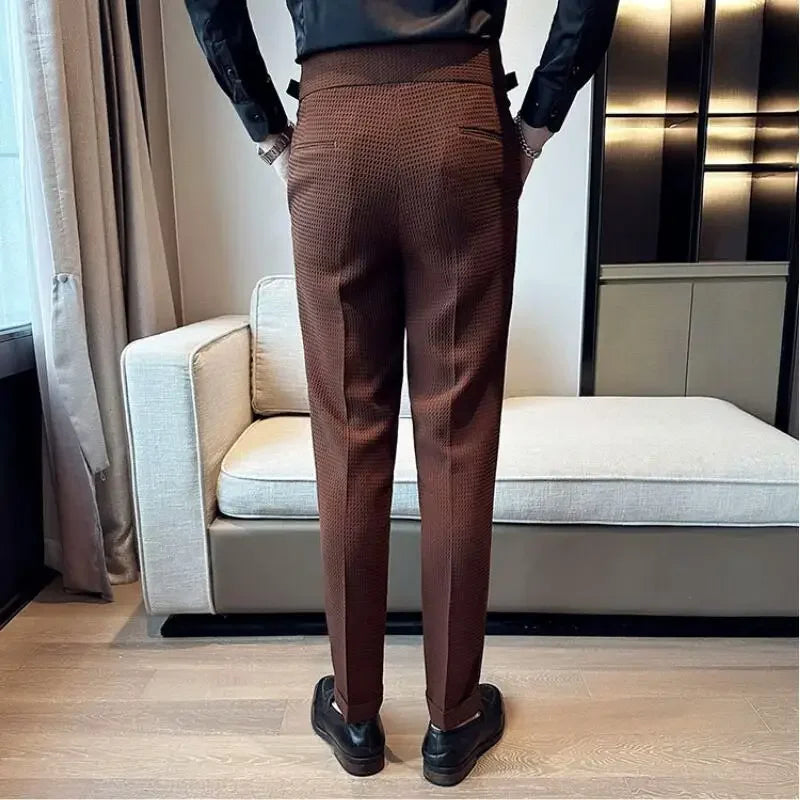 Men's Textured Pleated Front Trousers