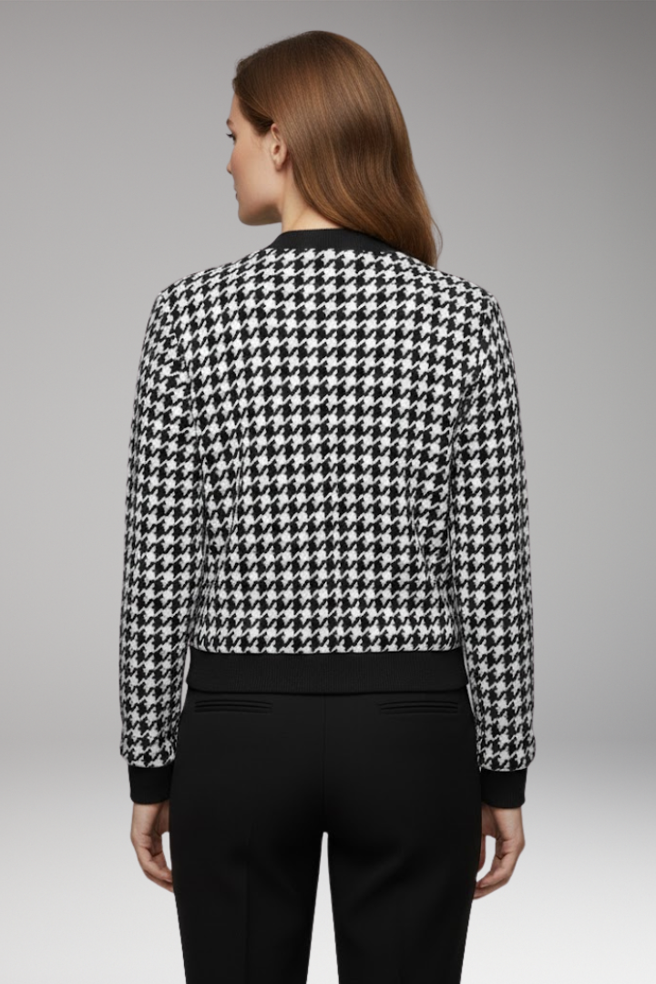 Women's Plaid Jacket Front Zip Closure