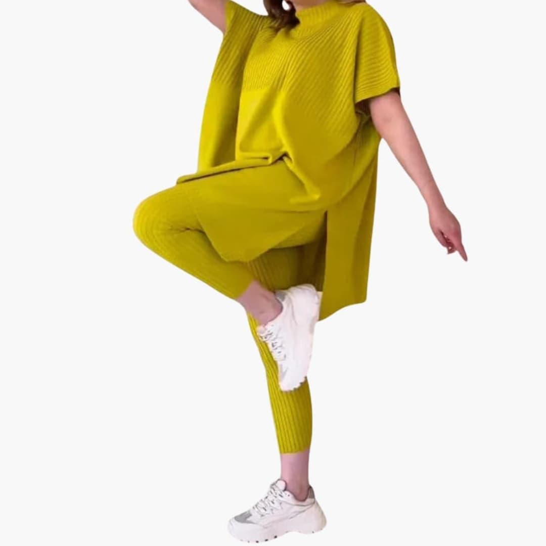 Women's Knit Long Sleeve And Pants Set
