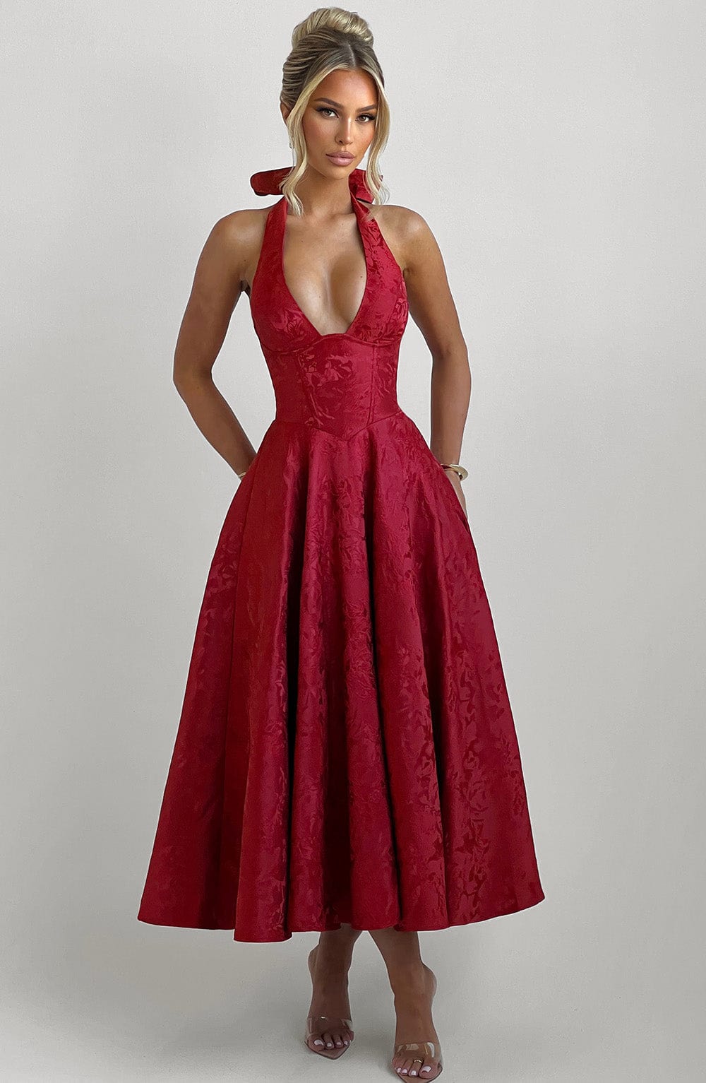 Chic Strapless Evening Dress