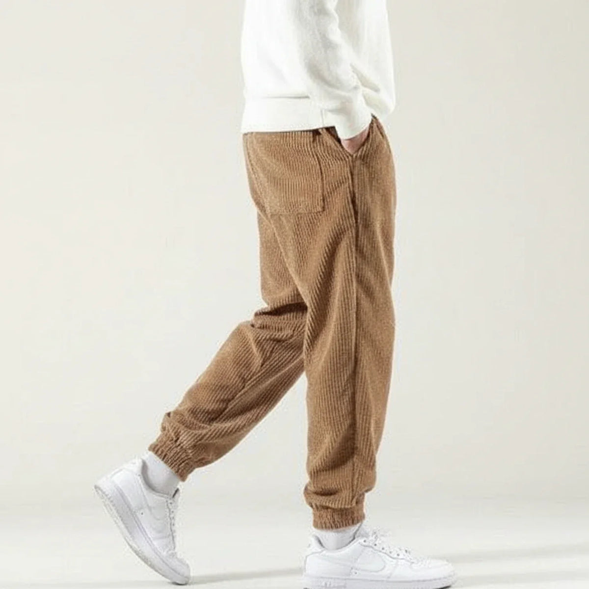 Comfortable Men's Lightweight Jogger Pants
