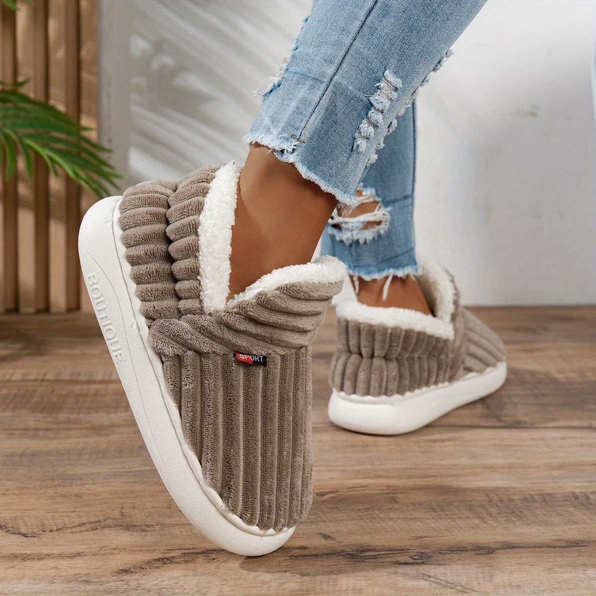 Women's Fleece Slippers Non-Slip Sole