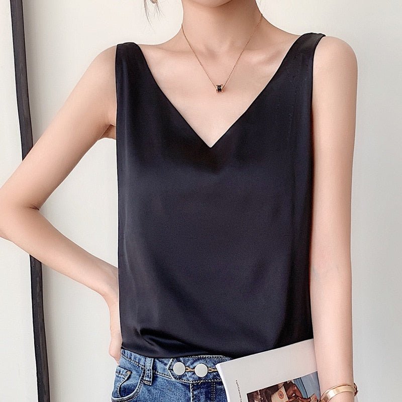 Elegant Loose Fit Satin Women's Tank Tops - VibreMode