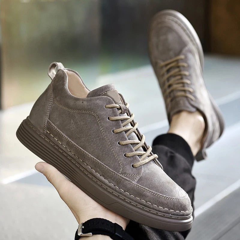 Men's Casual Lace-Up Sneakers Contrast Sole Black