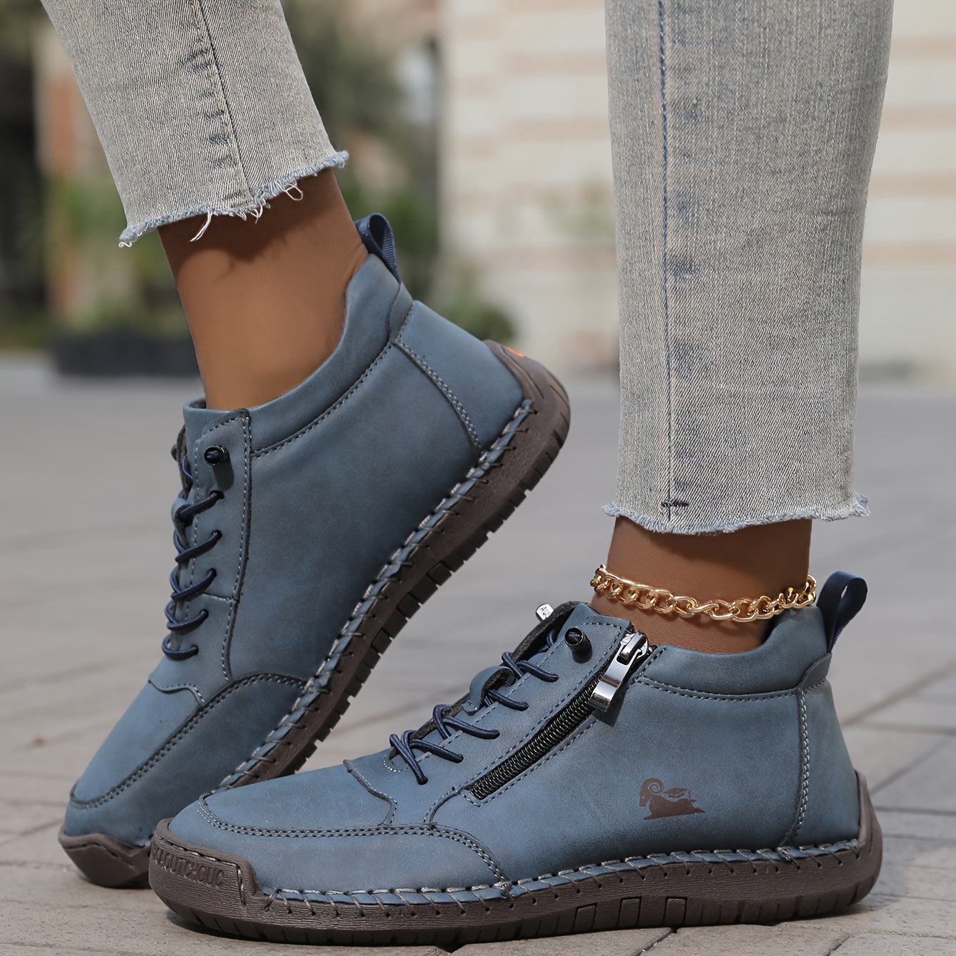 Ladies Comfortable Spring Lace Up Walking Shoes
