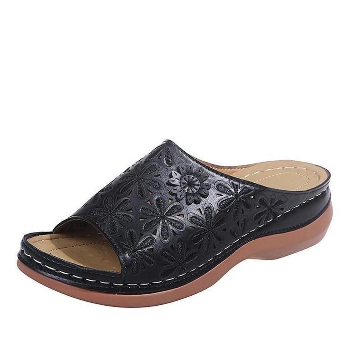 Comfortable Women's Supportive Flat Sandals for Walkers