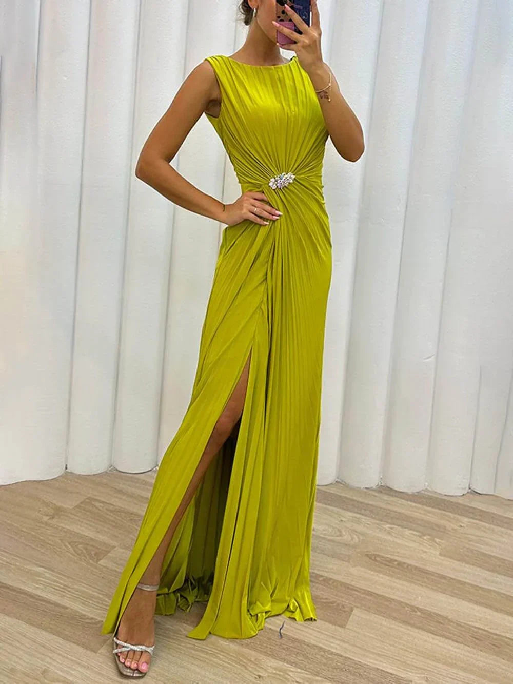 Elegant Ladies Floral Maxi Evening Dress - VibreMode