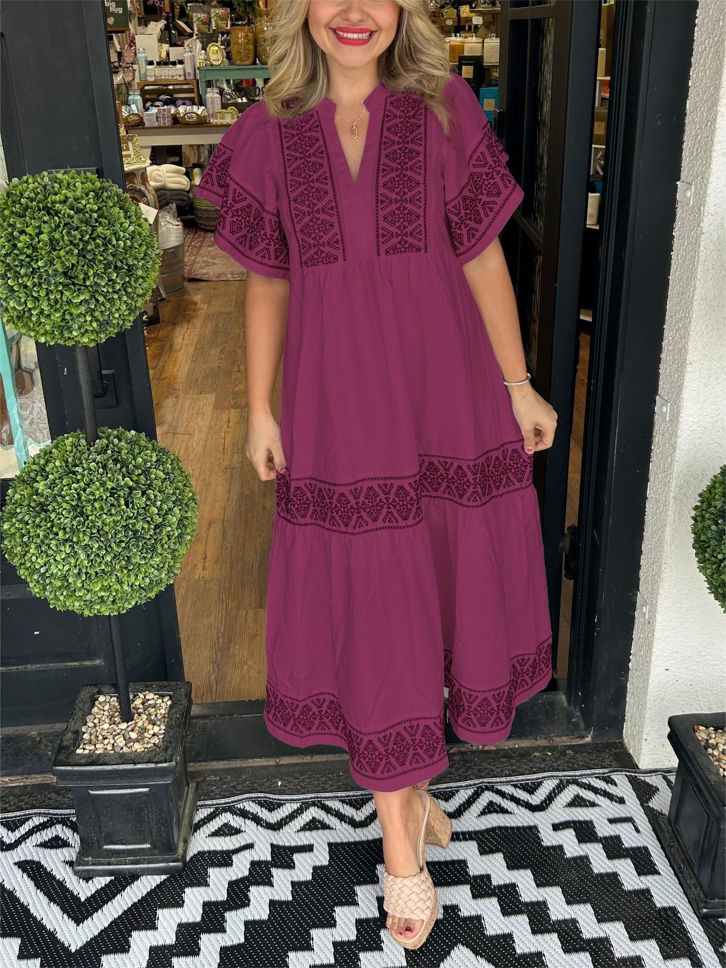 Women's Midi Dress Embroidered Notch Neck Short Sleeves