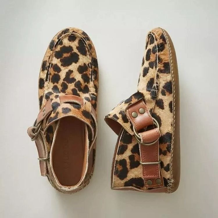Fashionable Cat Print Slip On Women's Shoes
