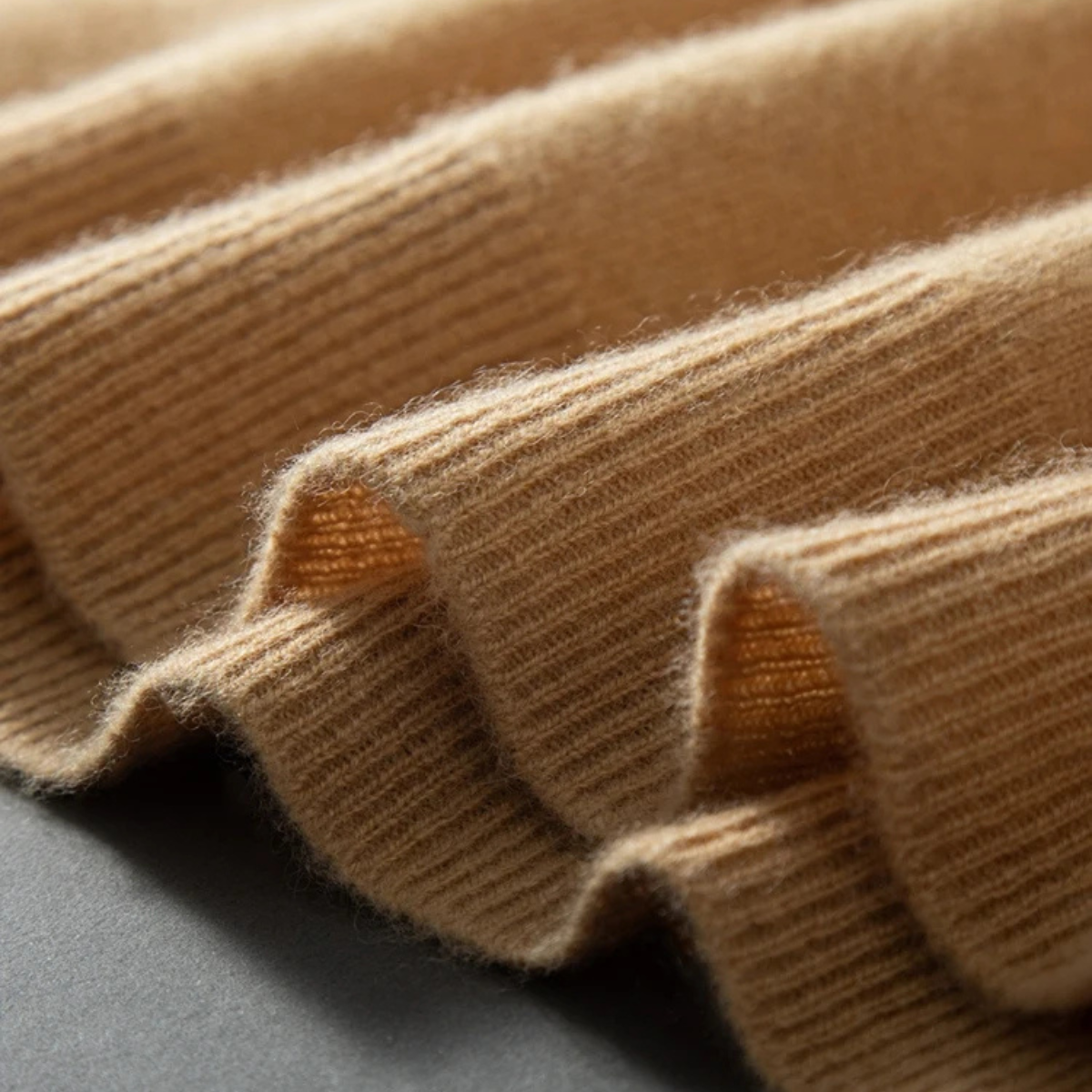 Men's Soft Knit Sweater 100% Wool