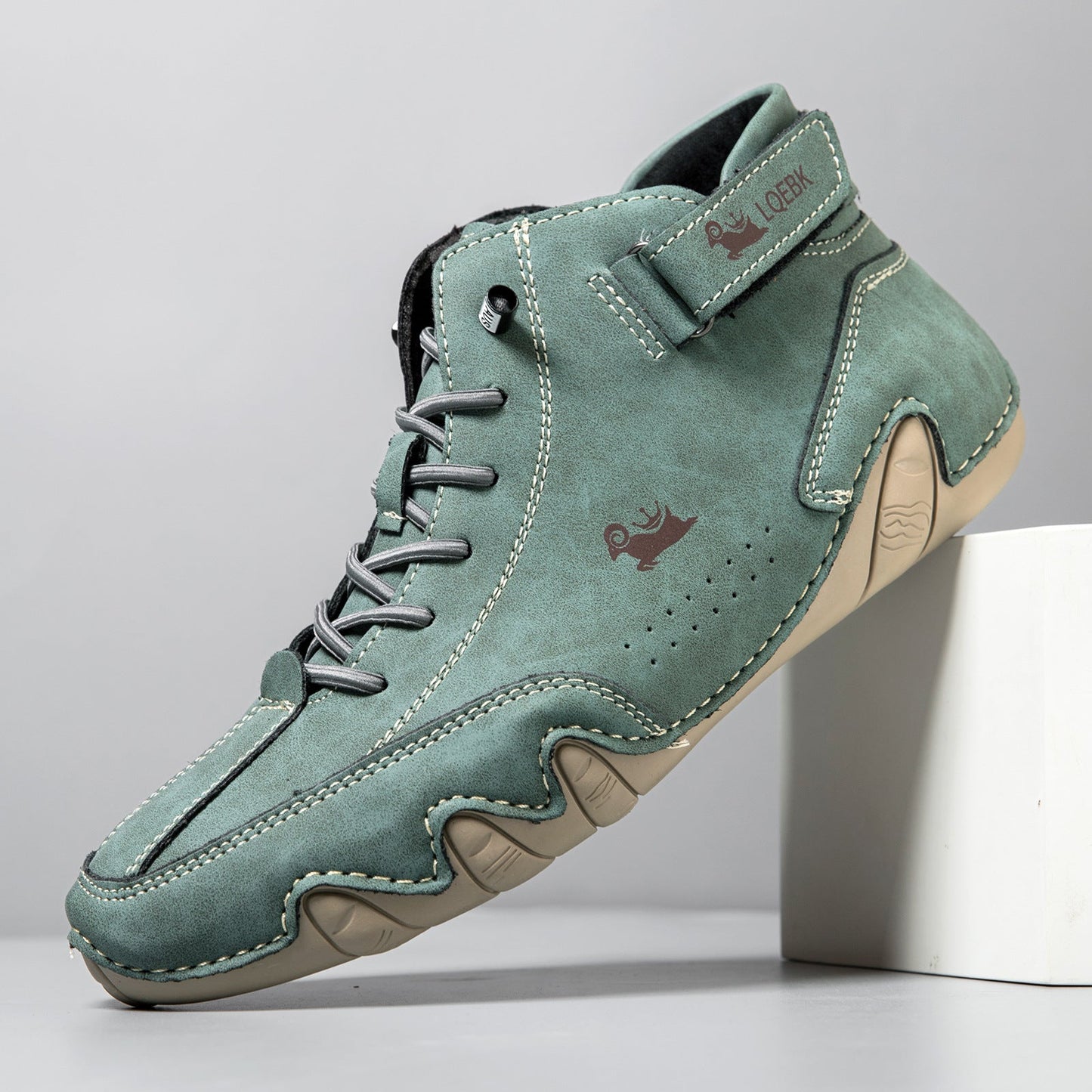 Leather Walking Shoes Comfortable Balance Design