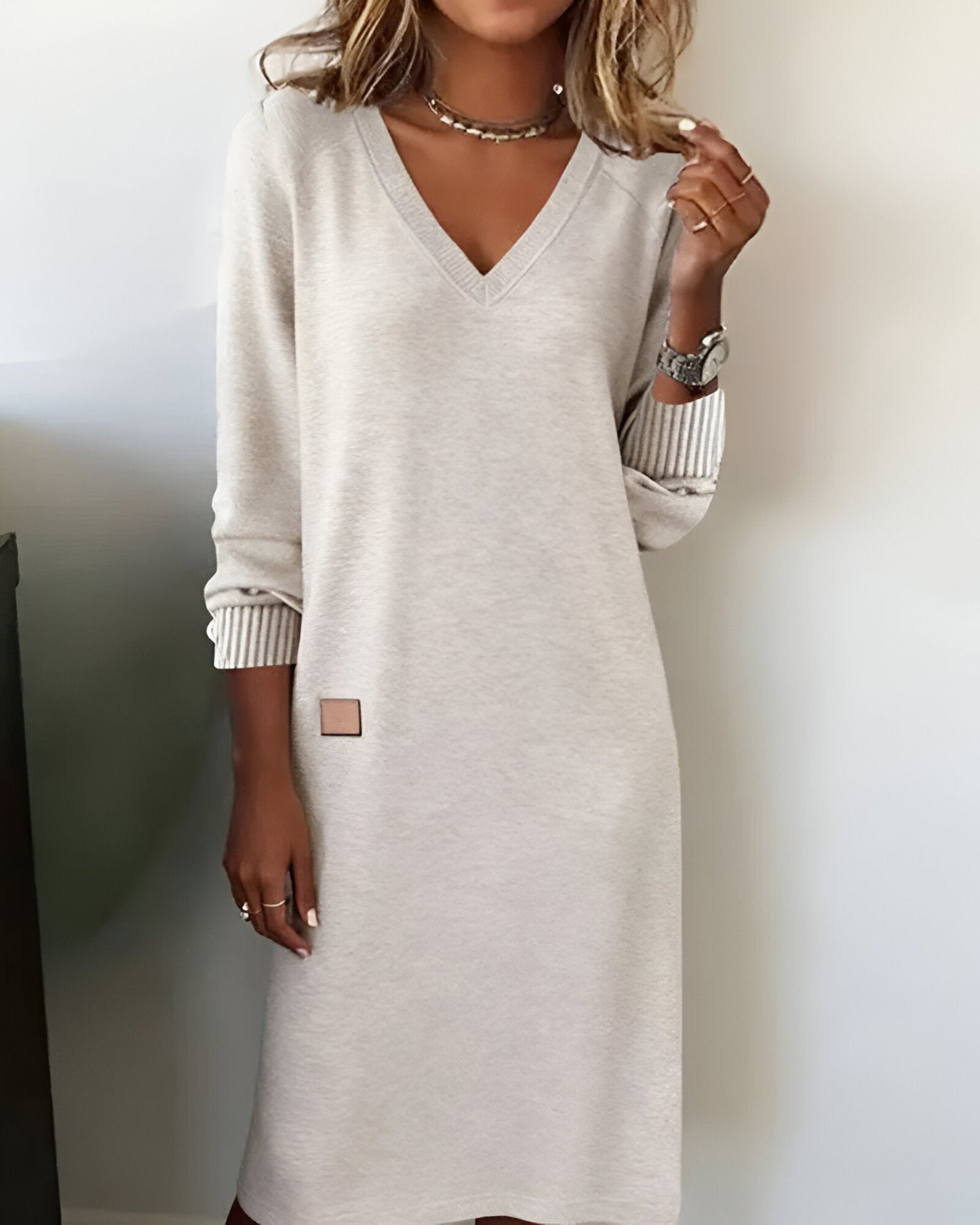 Elegant Knee Length Party Dress - VibreMode