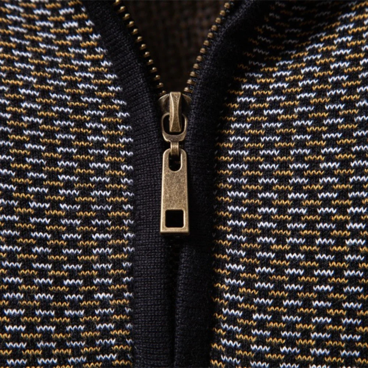 Men's Thick Knit Sweater Half Zip Stand Collar Warm