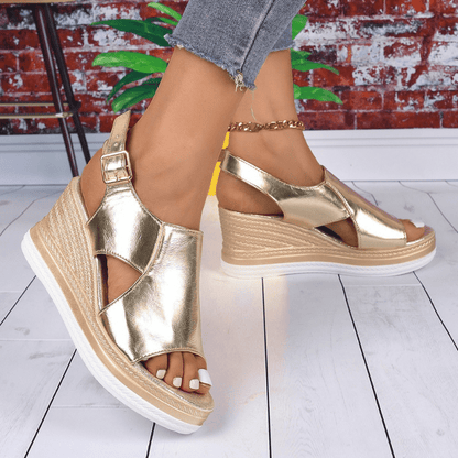Beachy Flat Summer Sandals - VibreMode