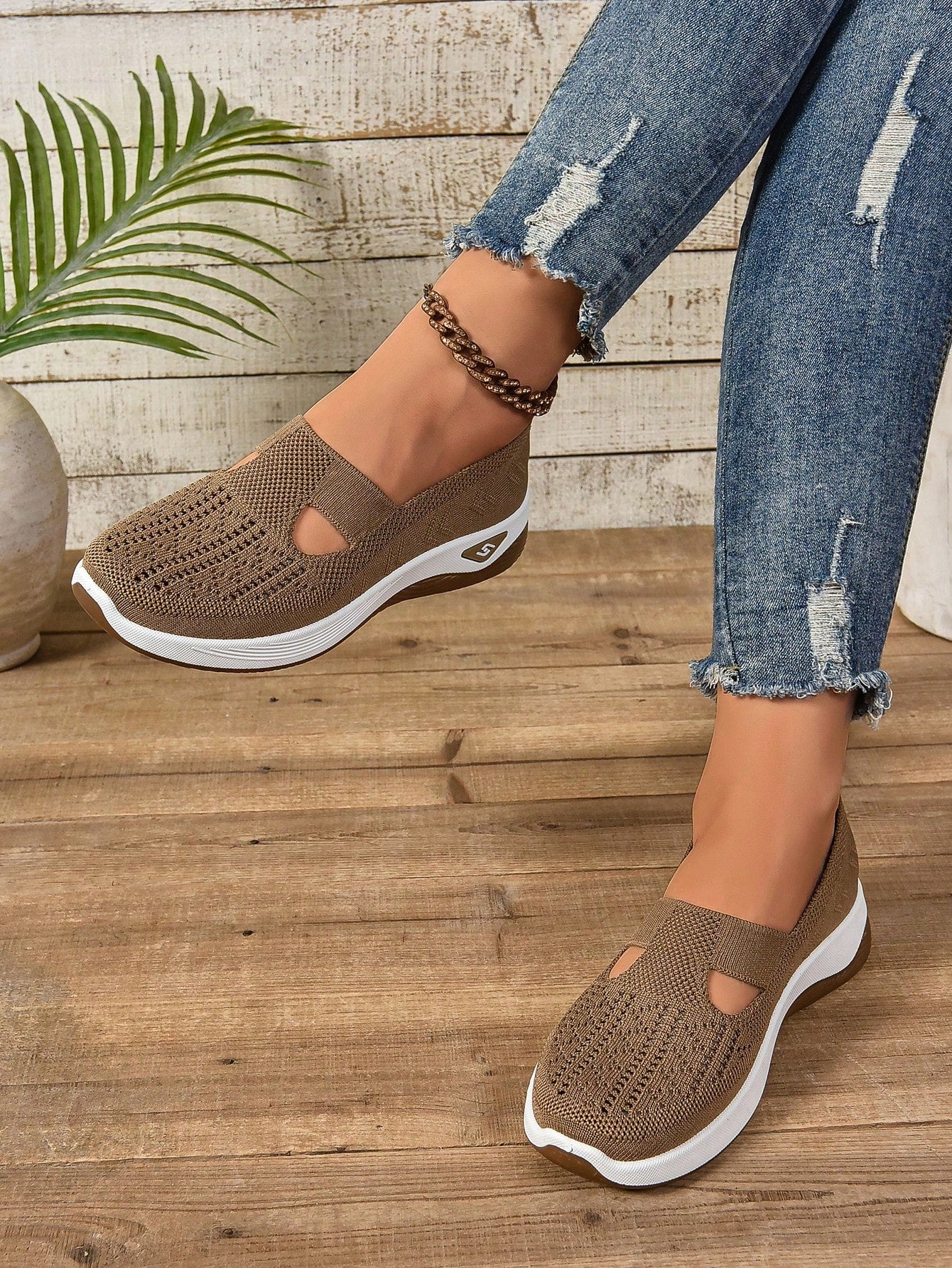 Comfortable Breathable Summer Sneakers