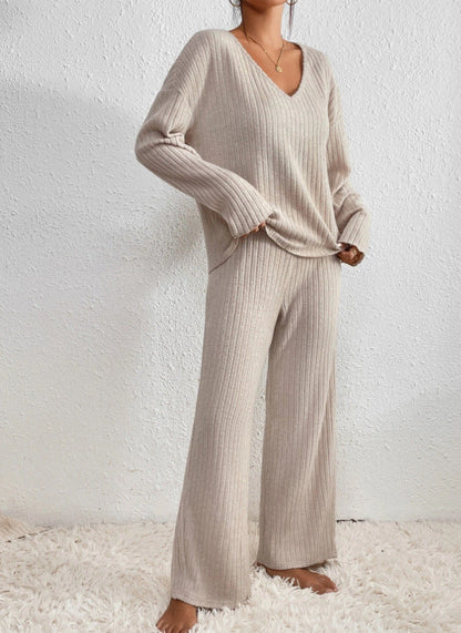 Soft Knit 2-Piece Outfit Set