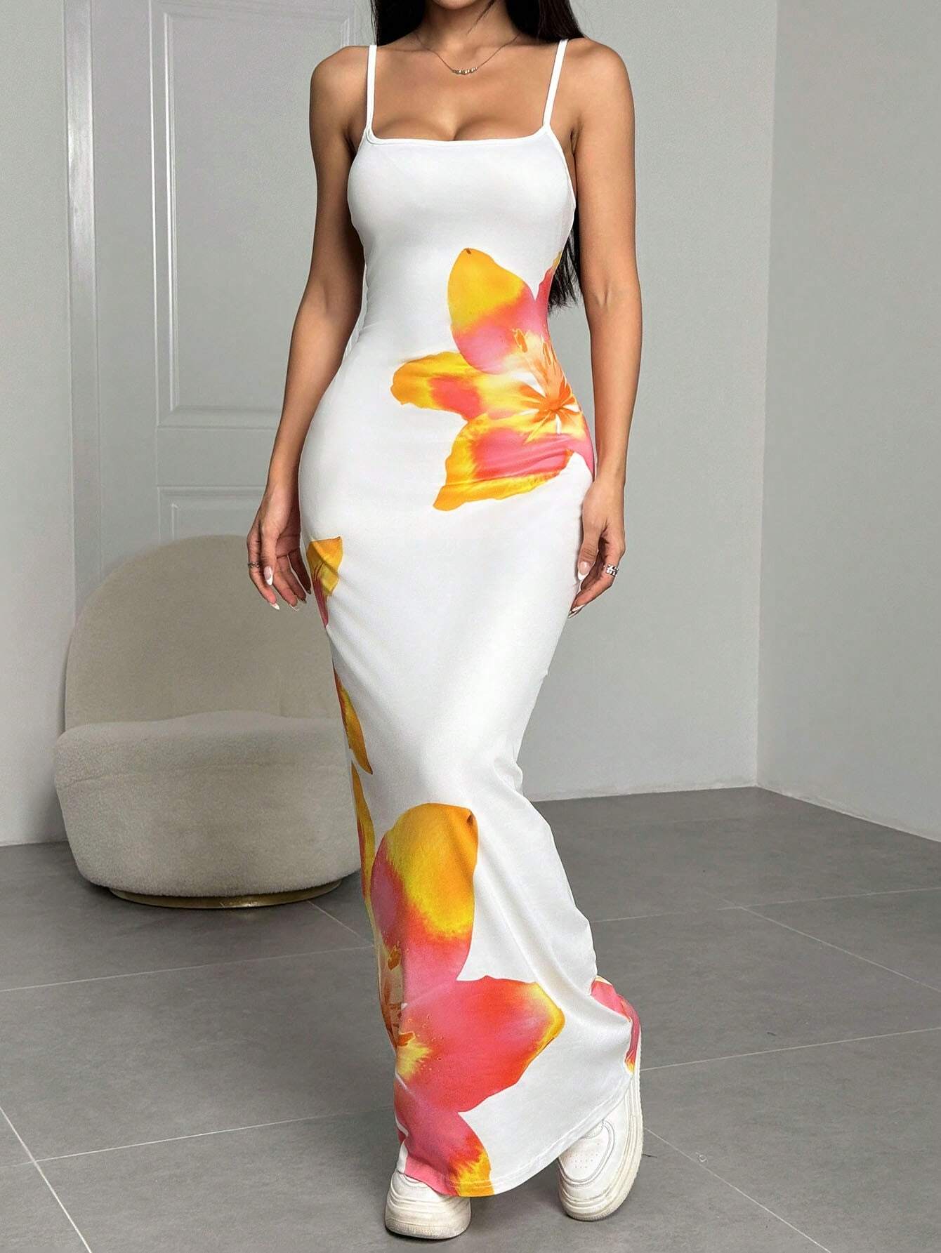 Beautiful Flower Pattern Dress - VibreMode