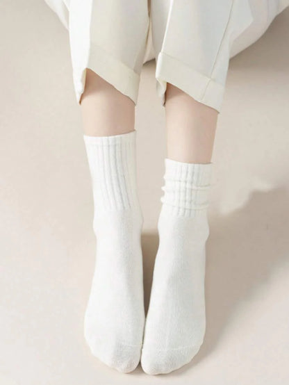 Women's Crew Socks Ribbed Ruffled Edge
