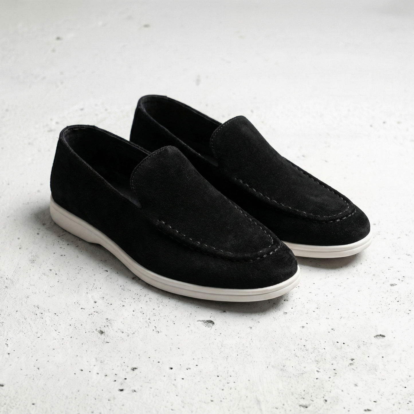 Valencio Men's Suede Leather Loafers - VibreMode