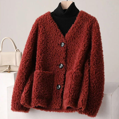 Luxurious Sheepskin Winter Coat - VibreMode