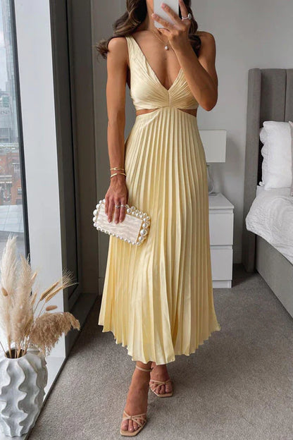 Women's Pleated Maxi Dress Flowy