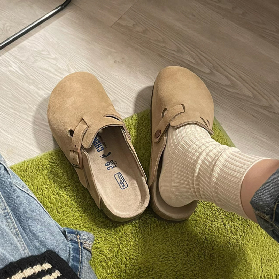 Adjustable Cushioned Slippers - VibreMode