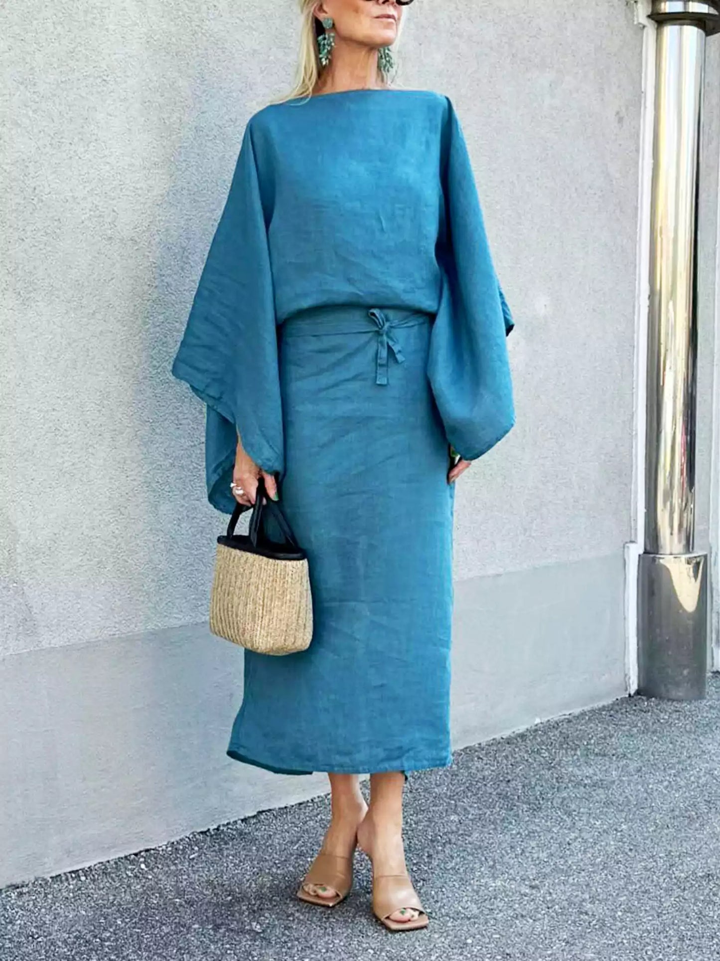 Elegant Floral Midi Kimono Dress