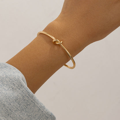 Stylish Dravi Cuff Bracelet - VibreMode