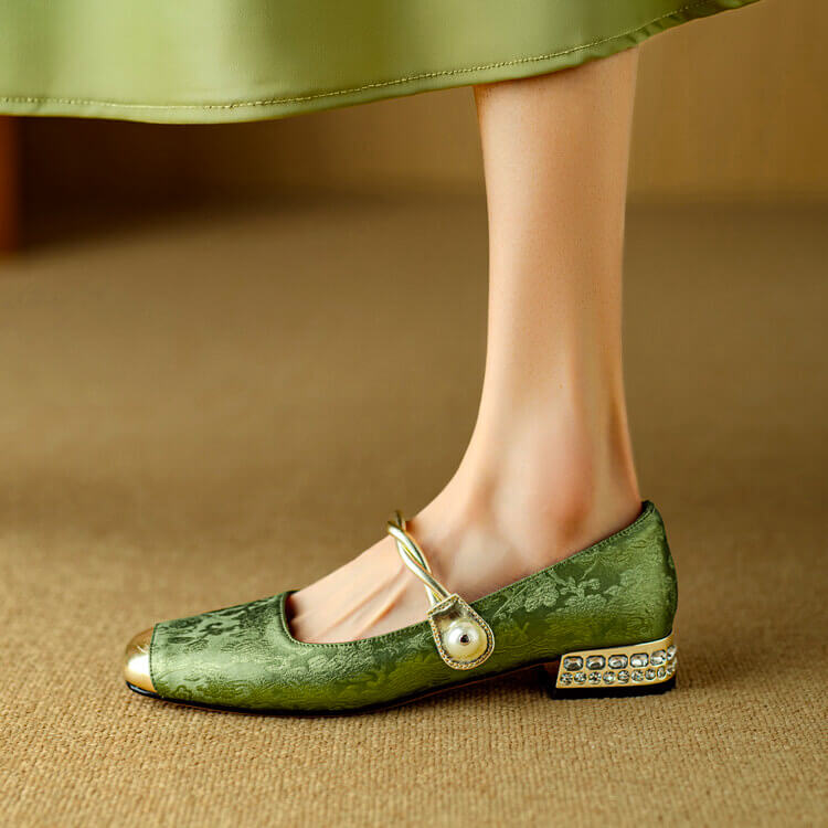 Comfortable Mary Jane Flat Shoes - VibreMode