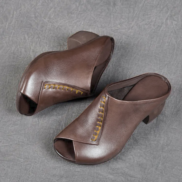 Comfortable Women's Padded Slip On Sandals - VibreMode