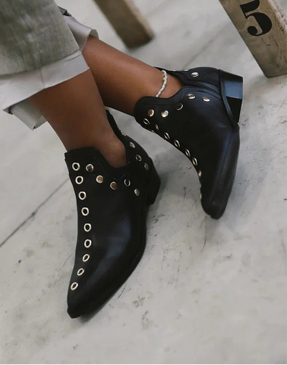 Women's Studded Pointed Boots - VibreMode