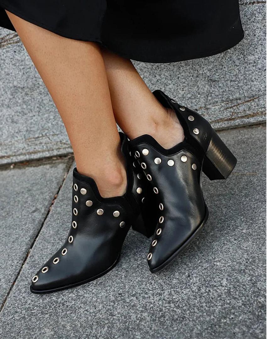 Women's Studded Ankle Boots Block Heel - VibreMode