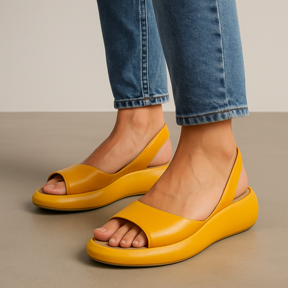 Comfortable Women's Beach Sandals - VibreMode