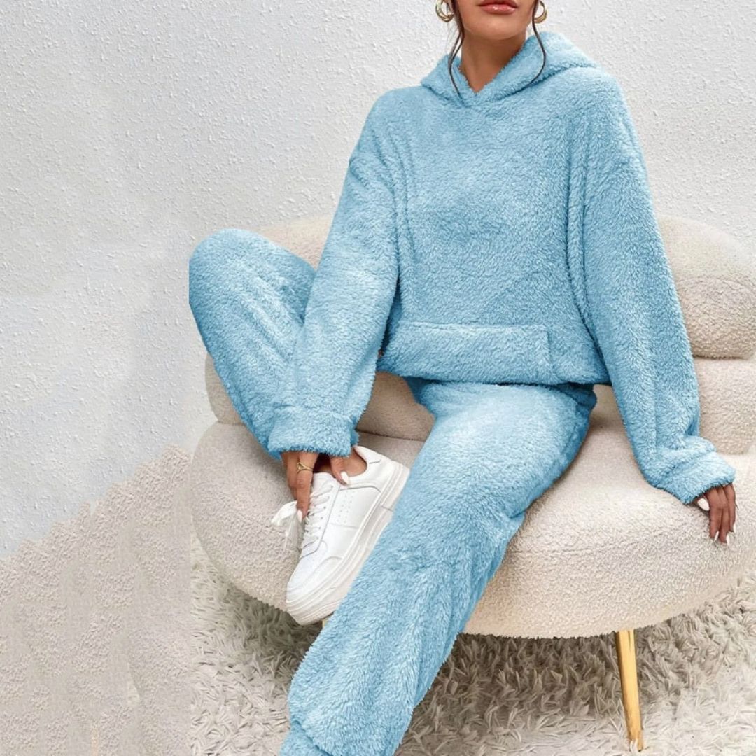 Soft Women's Spring Hoodie Loungewear Set - VibreMode