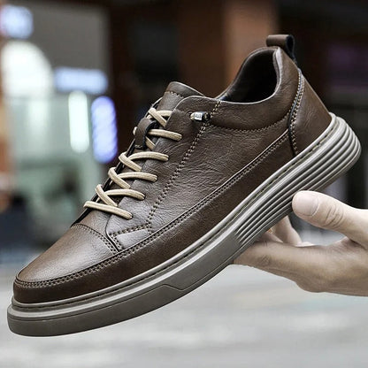Men's Low- Sneakers Lace-Up Closure
