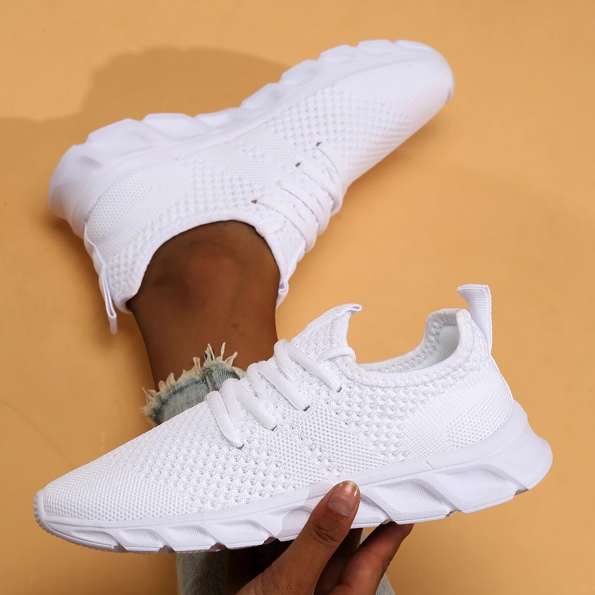 Comfortable Maxwel Running Shoes