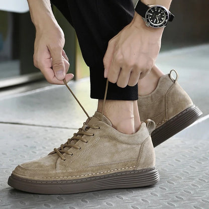 Men's Casual Lace-Up Sneakers Contrast Sole Black