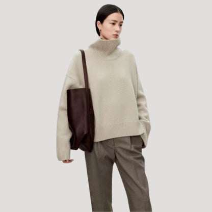 Casual Women's Lightweight Crew Neck Sweater