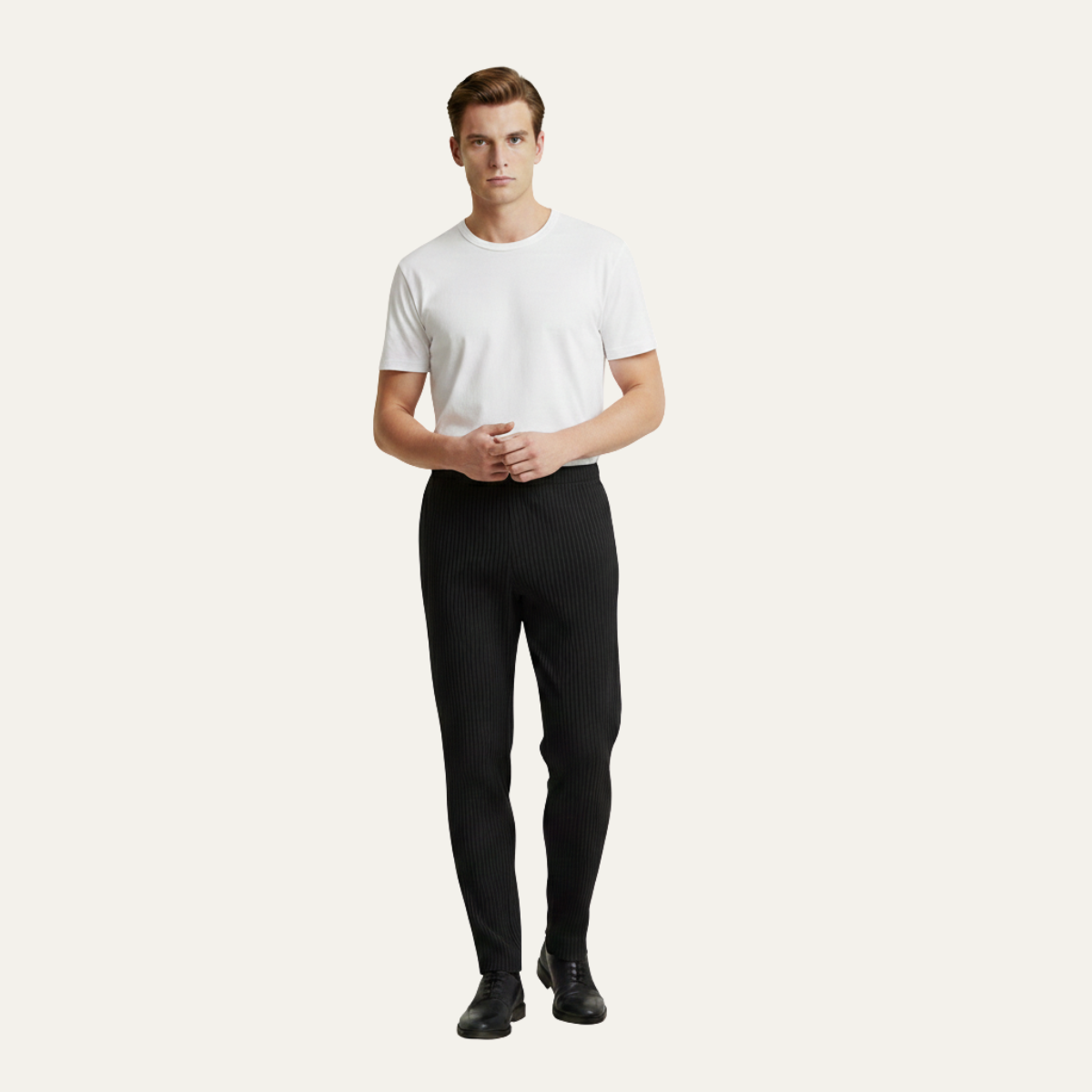 Men's Lightweight Pleated Straight Leg Pants