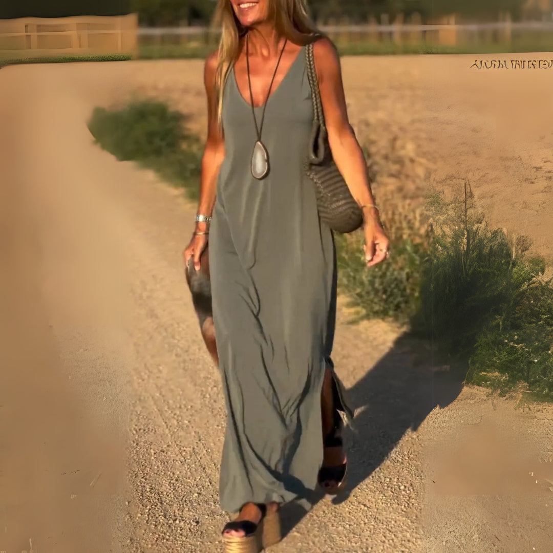 Lana Women's Maxi Dress Elegant Floor Length - VibreMode