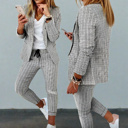 Women's 2-Piece Formal Business Suit