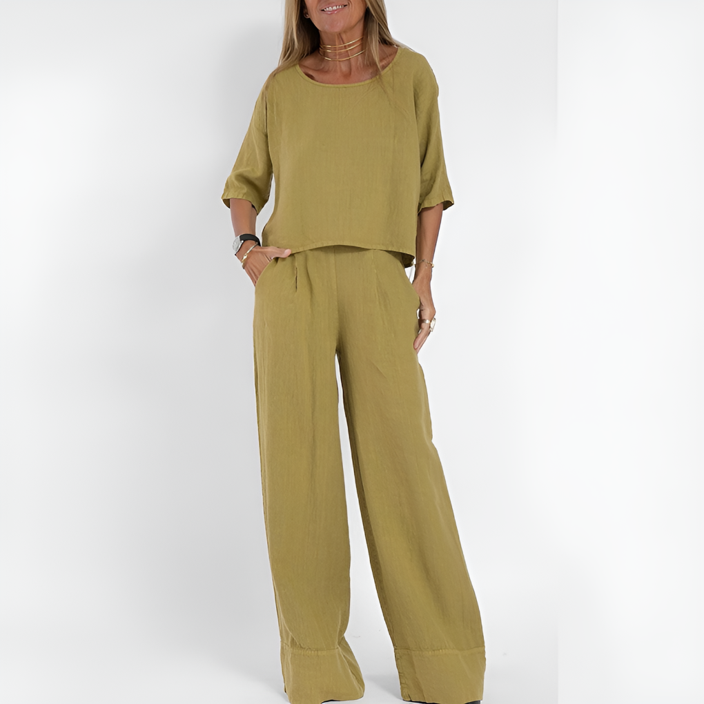 Women's 2 Piece Relaxed Fit Set
