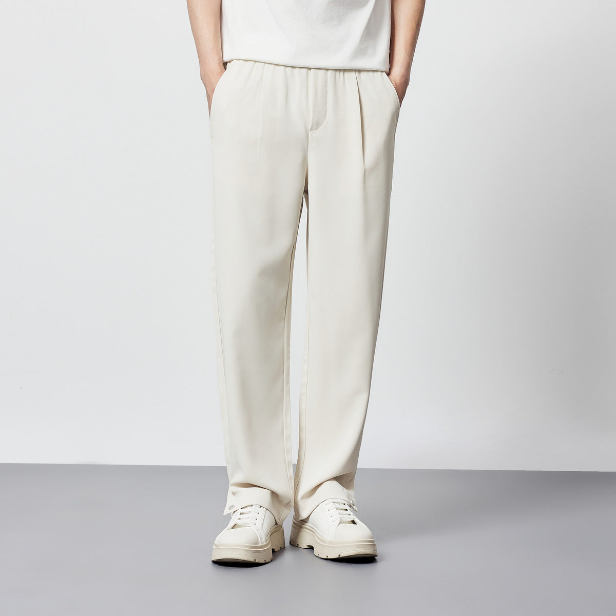 Men's Pleated Wide Leg Pants - VibreMode