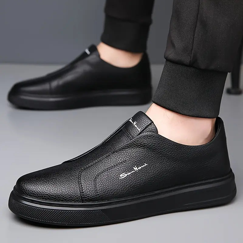 Nova Men's Leather Sneakers
